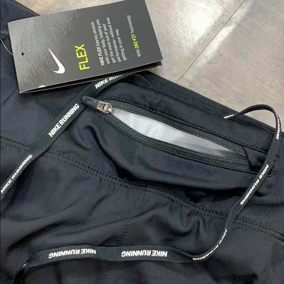 NIKE Women’s running shorts with Dri-Fit Technolog - Picture 7 of 16